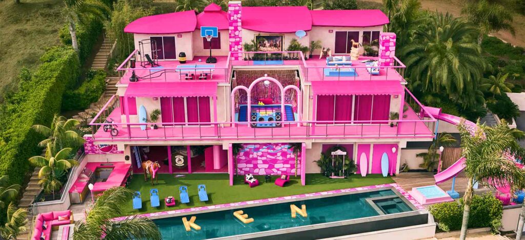 Airbnb: Barbie Malibu DreamHouse